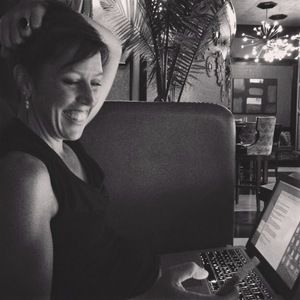 Meet your Posher, Gina